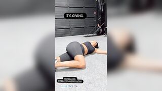 Draya Michele: Stretching is essential ♥️♥️ #4