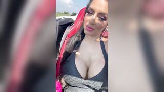 Leaked: Milfmeena in car #2