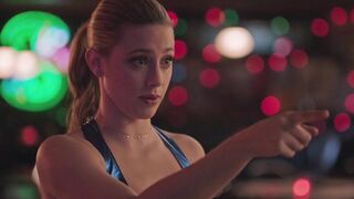 Lili Reinhart: Eye contact was impossible this episode #2