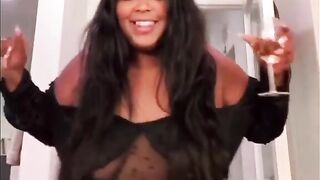 Lizzo: Sexy Asf In this Fit #2