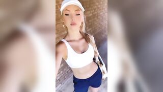 Loren Gray: Perfect tight body ♥️♥️♥️♥️ #2