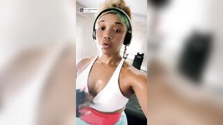 Lorraine Ward: Do y’all like her fitness content ♥️♥️ #2