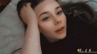 Does this video justifies that she’s a sexy???? ????????