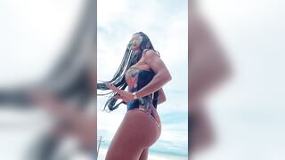 Marilyn Melo: Those Hips Don't Lie #2