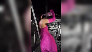 Dua Lipa: pre-show peek #4