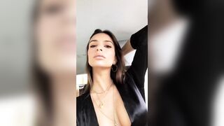 Emily Ratajkowski: Stunning #3