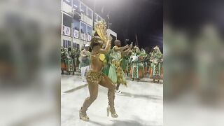 Paolla Oliveira no carnaval