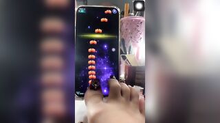 @tuongvy1995 was live with her cute pedicured toes playing her Galaga game!! ????