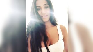 Poonam Pandey: Poonam Pandey Removes #4