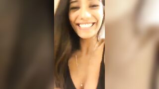 Poonam Pandey: Poonam Pandey NipSlip #4