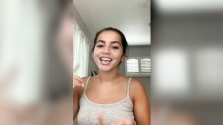 Isabela Merced: Bela Sings Along At Start of Her Live #3