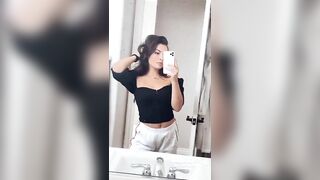 Isabella Gomez: Feeling Herself #2