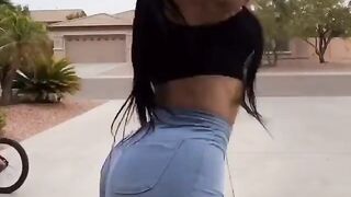 Jailyne Ojeda: Thick Baby #2