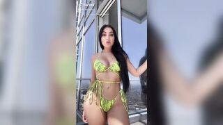 Jailyne Ojeda: Ella tambien caga ? se acuerdan ? #2