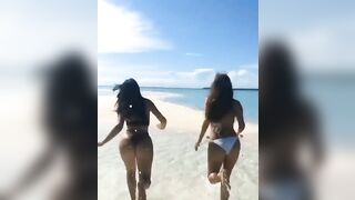 Jailyne Ojeda: One of her sexiest videos #2