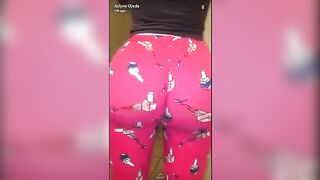 Jailyne Ojeda: thick pajama booty #3