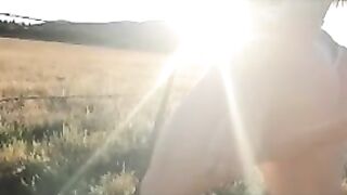 Jailyne Ojeda: Out in the field #3