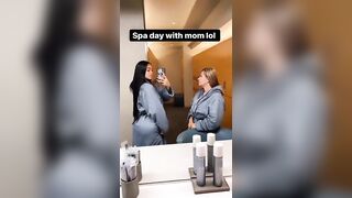 Jailyne Ojeda: Did a little twerk in front of her mom #2