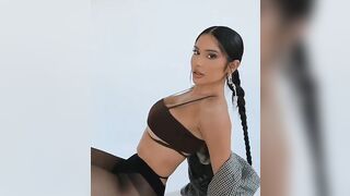 Janet Guzman: Thicc in pantyhose #3