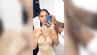 Janet Guzman: Belleza #3