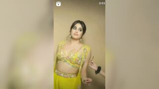 Janhvi Kapoor: Janhvi Kapoor has awesome boobs, imagine her swinging naked like that #3