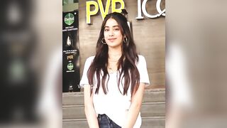 Janhvi Kapoor: The way she walks away ♥️♥️♥️♥️ ( Janhvi Kapoor) #3