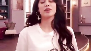 Janhvi Kapoor: Janhvi Kapoor talking about her sex fantasy ♥️♥️ She likes it sweaty and hot #4