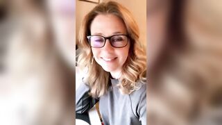 Jenna Fischer: Makeup and hair done today #3