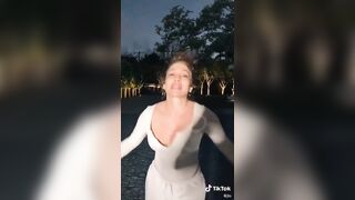 Jennifer Lopez: Don’t know if this is on here or not ♥️♥️‍♀️ #3