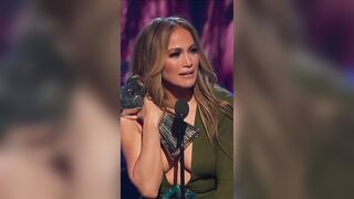 Jennifer Lopez: Wow that cleavage #3