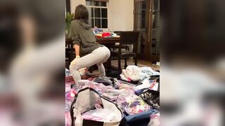 Jen Selter: Packing and Twerking #2