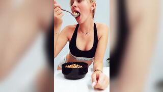 Jordyn Jones: Eat ya cereal girl #4