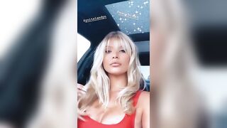 Josie Canseco: Blonde wig volontary areola slip in the car [Insta Story] #4