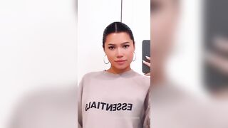 Julia Kelly: Essentials #2