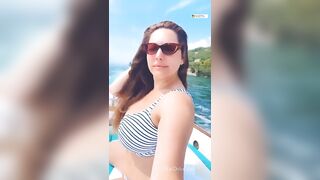 Kelly Brook: Kelly on vacation #3