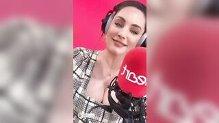 Kelly Brook: Radio Cleavage Video #4