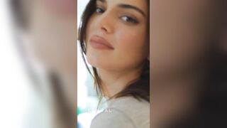 Kendall Jenner: Gorgeous smile (Moon Bts) #2