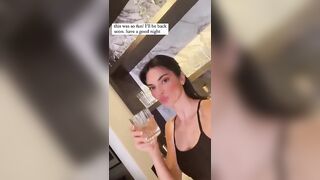 Kendall Jenner: 818 tequila selfie 2/2 #4