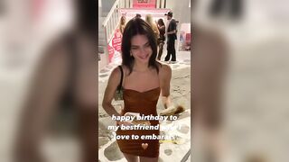 Kendall Jenner: Tacos #3