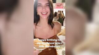 Kendall Jenner: Tacos #4