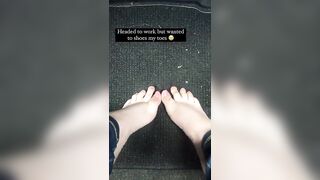 Kenishafineasf: Sexy ass toes #3