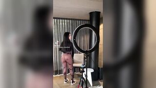 Como lo dije perra y exhibicionista la muy perra ????????????????