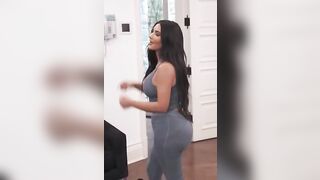 Kim Kardashian: Damn that fat ass looks so good ♥️♥️♥️♥️♥️♥️ #3