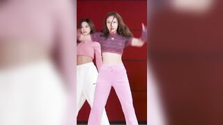 Kpop: Twice - Nayeon Dance Practice #3