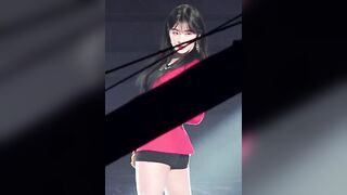 Kpop: Red Velvet - Irene's buttcheek #4