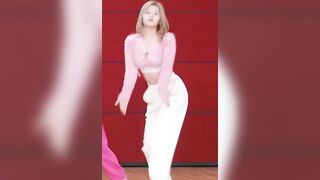 Kpop: Twice - Sana Dance Practice #2