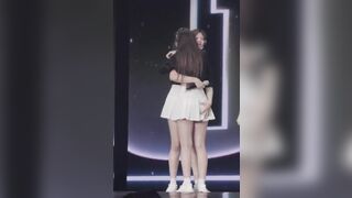 Kpop: TWICE - Jeongyeon & Nayeon #2