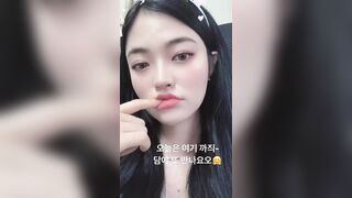 Kpop: Dia - Somyi Lip Tease #3