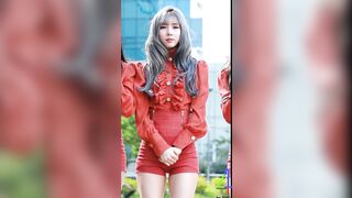 Kpop: Dreamcatcher - Yoohyeon Thigh Gap #2