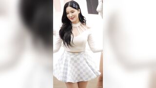 Kpop: Momoland - Bouncy Nancy #3